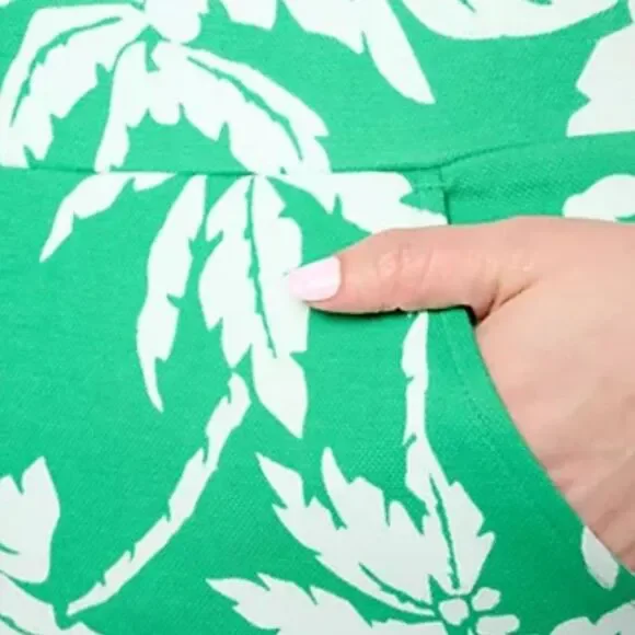 Belle By Kim Gravel Green & White Tropical Flare Capri Pants, XLP - Picture 7 of 11